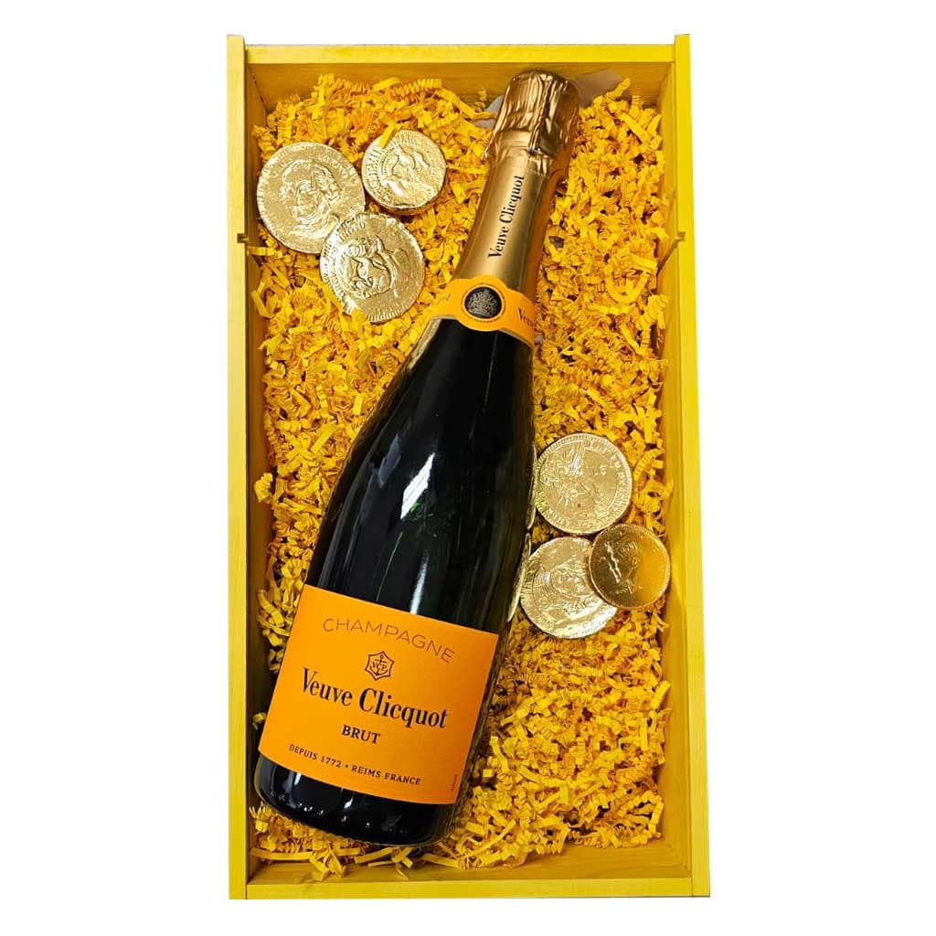 Veuve Clicquot Champagne & Chocolate Gift Set