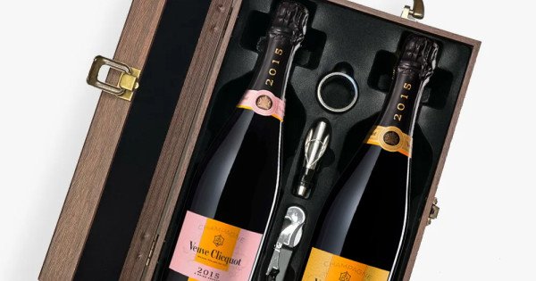 2015 Veuve Clicquot Brut & Rose Gift Set