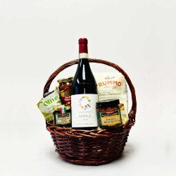 Arnaldo Rivera Undicicomuni Barolo Wine Gift Basket