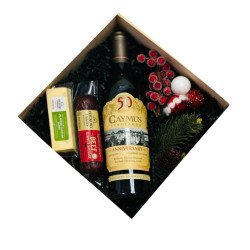 Caymus Napa Valley And Christmas Wine Gift Box
