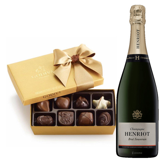 Henriot Brut Souverain & Godiva 8 PC