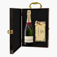 moet-champagne-and-godiva-