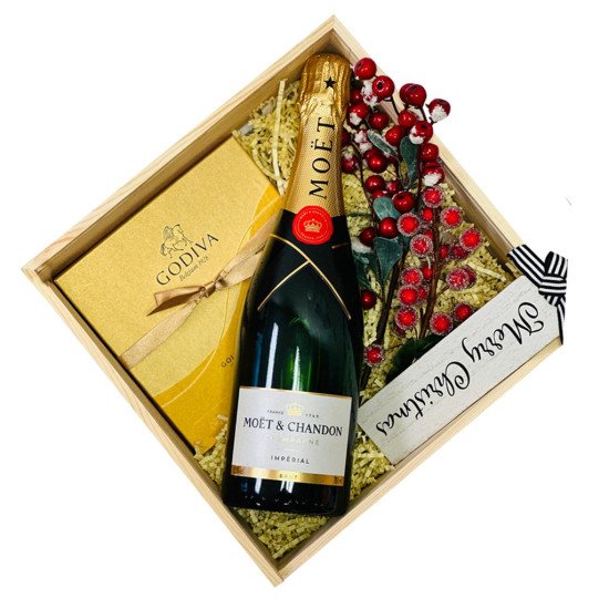 Moet & Chandon Champagne Christmas Gift Box Moet & Chandon Champagne Christmas Gift Box