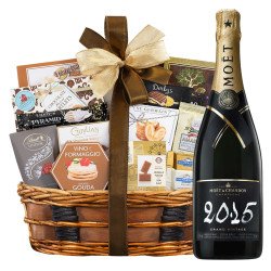 Moet & Chandon Grand Vintage 2015 Champagne With Bon Appetit Gourmet Gift Basket