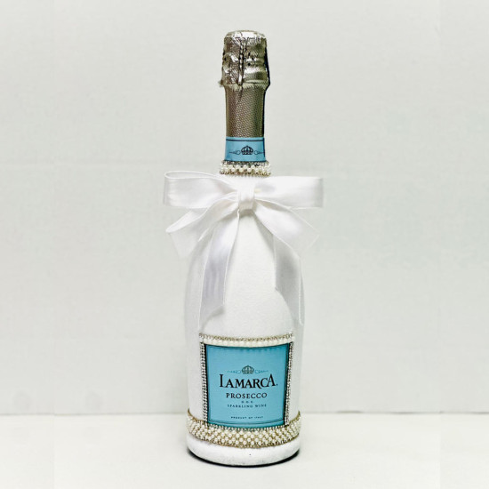 Pearl Design La Marca Prosecco And Flutes Gift Set Pearl Design La Marca Prosecco And Flutes Gift Set