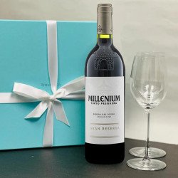Tinto Pesquera Millenium And Tiffany Wine Glasses Set