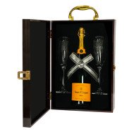 Personalized Mr and Mrs Champagne Flutes with Veuve Clicquot