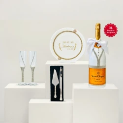 Veuve Clicquot 3L Champagne Wedding Edition Gift Set