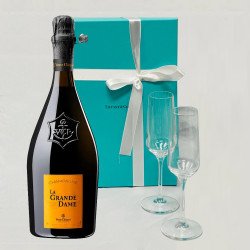 Veuve Clicquot La Grande Dame Champagne with Tiffany & Co. Flute Gift Set
