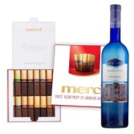 Cantina Gabriele Moscato & Merci Chocolate Gift Set