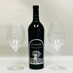 Silver Oak Napa Valley Cabernet Sauvignon Wine And Glass Set