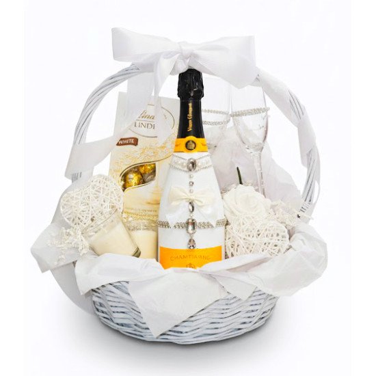 Wedding Gift Basket white