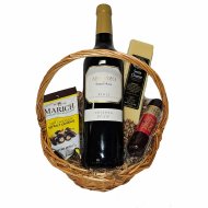 Arienzo Crianza 2022 Wine Gift Basket