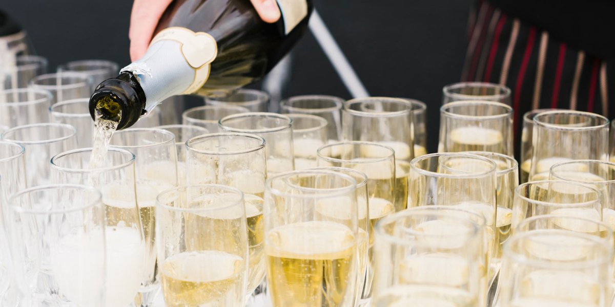 Choosing Champagne for Wedding Hosting: A Comprehensive Guide