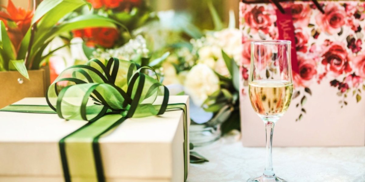 The Art of Selecting Perfect Wine for Wedding Gift The Art of Selecting Perfect Wine for Wedding Gift
