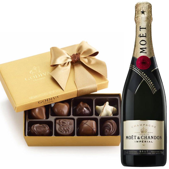 Moet & Chandon Champagne Brut Rose Imperial With Gift