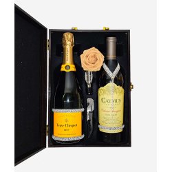 Veuve Clicquot Brut & Caymus Napa Valley Red Wine Sparkling Wedding Gift Set