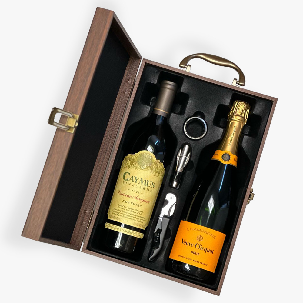 Veuve Clicquot Brut & Caymus Wine Gift Box